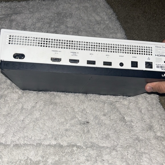 Xbox One S